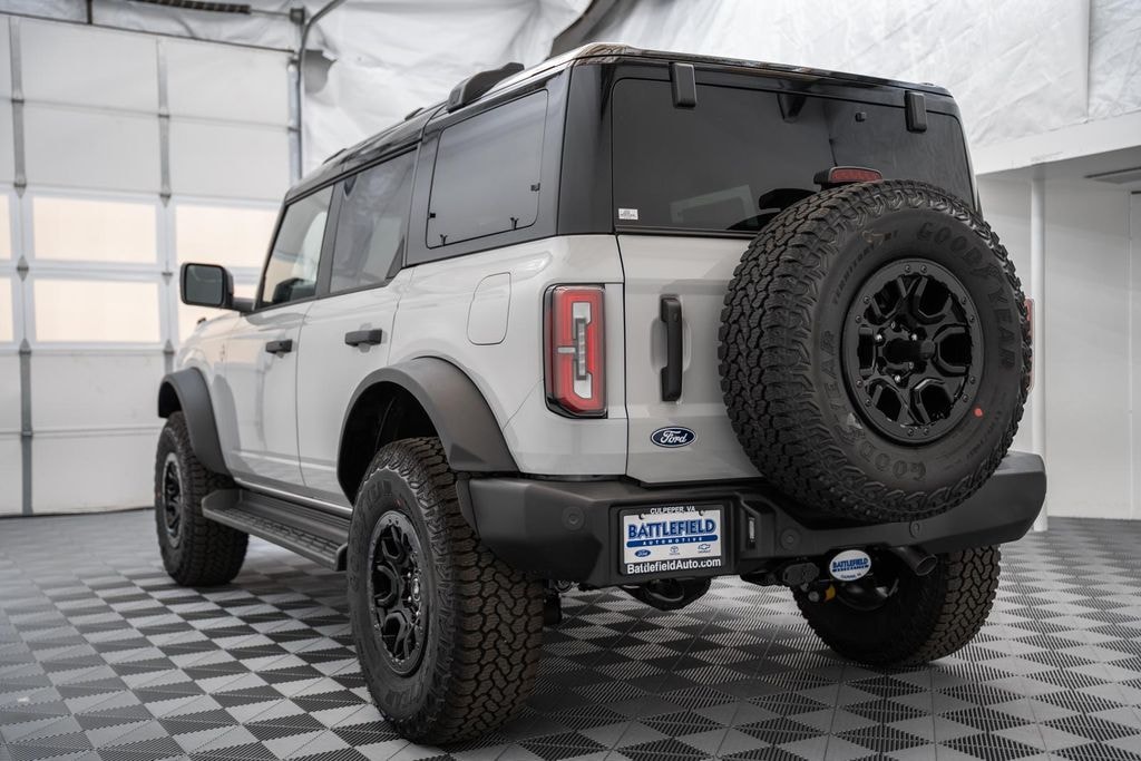 New 2026 Ford Bronco Outer Banks SUV