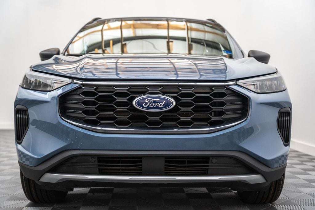 Certified 2025 Ford Escape ST-Line SUV