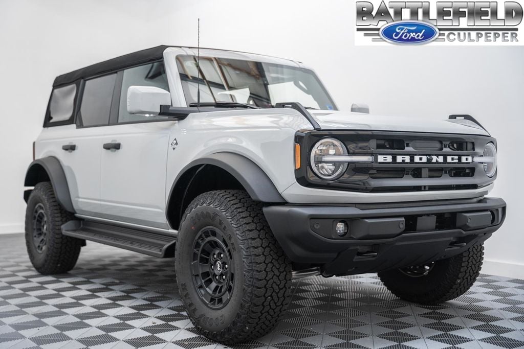 New 2026 Ford Bronco Outer Banks SUV