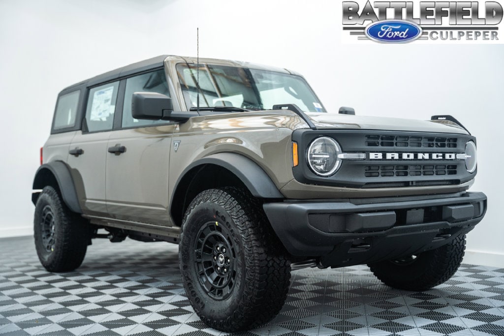 New 2026 Ford Bronco Base SUV
