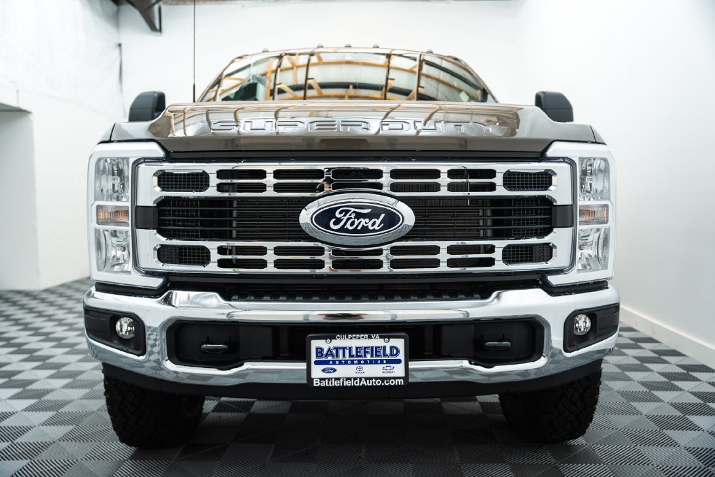 New 2027 Ford F-350 XLT Truck