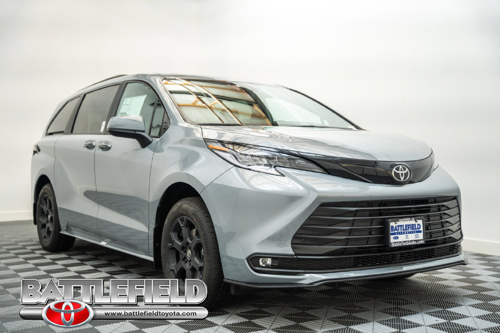2026 Toyota Sienna Woodland Edition Van Passenger Van
