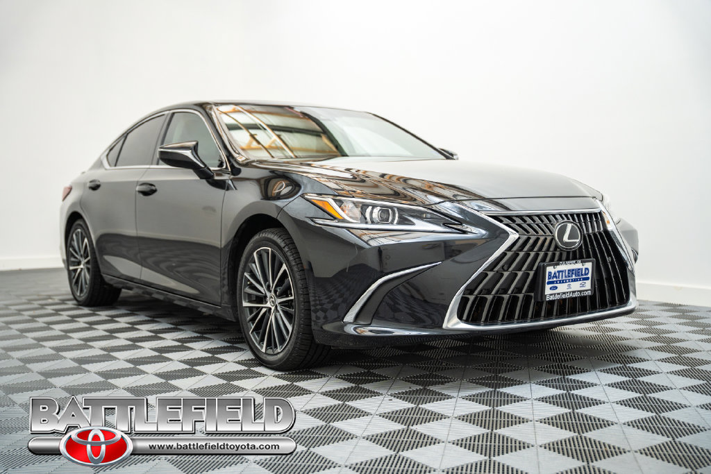 Used 2025 Lexus ES 350 Sedan