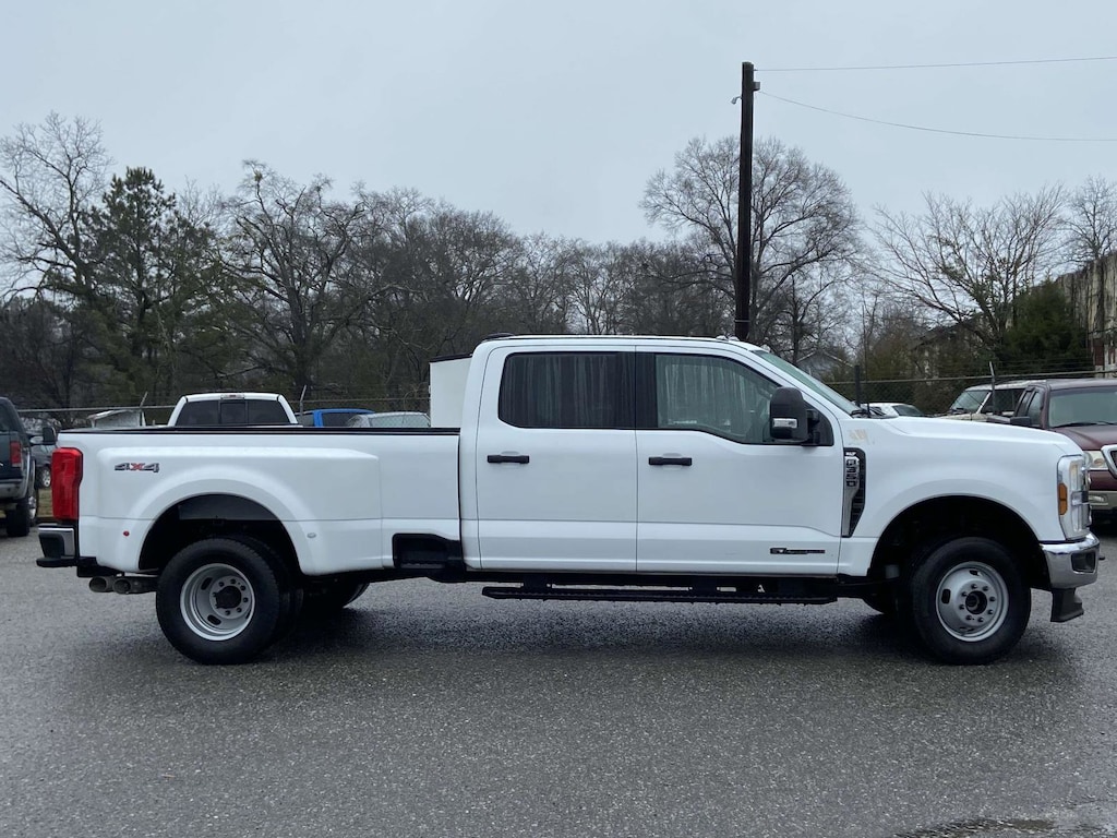 Certified 2024 Ford F-350 TRUCK