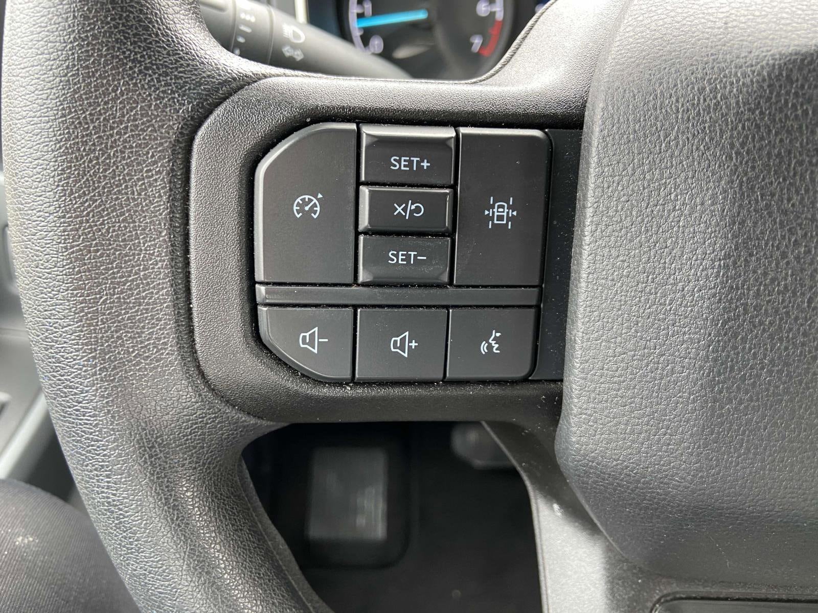 2023 Ford F-150 XLT - Photo 25