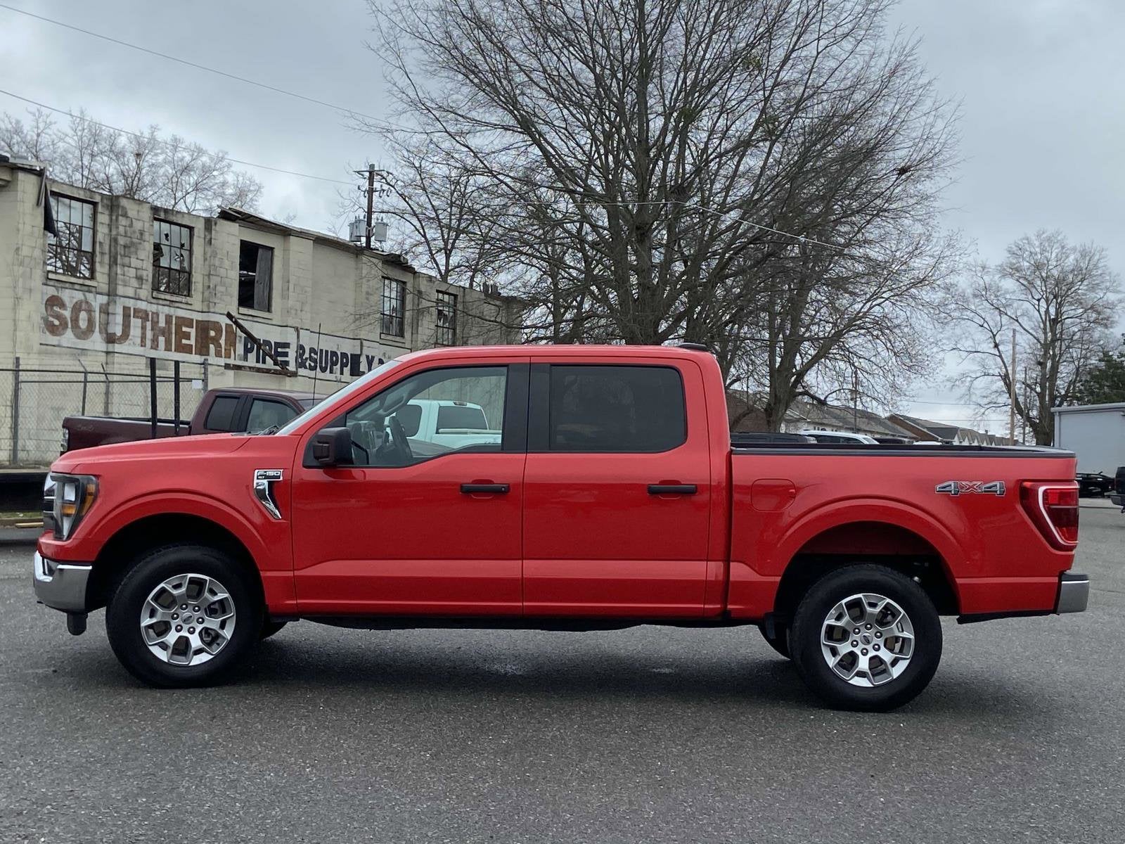 2023 Ford F-150 XLT - Photo 6