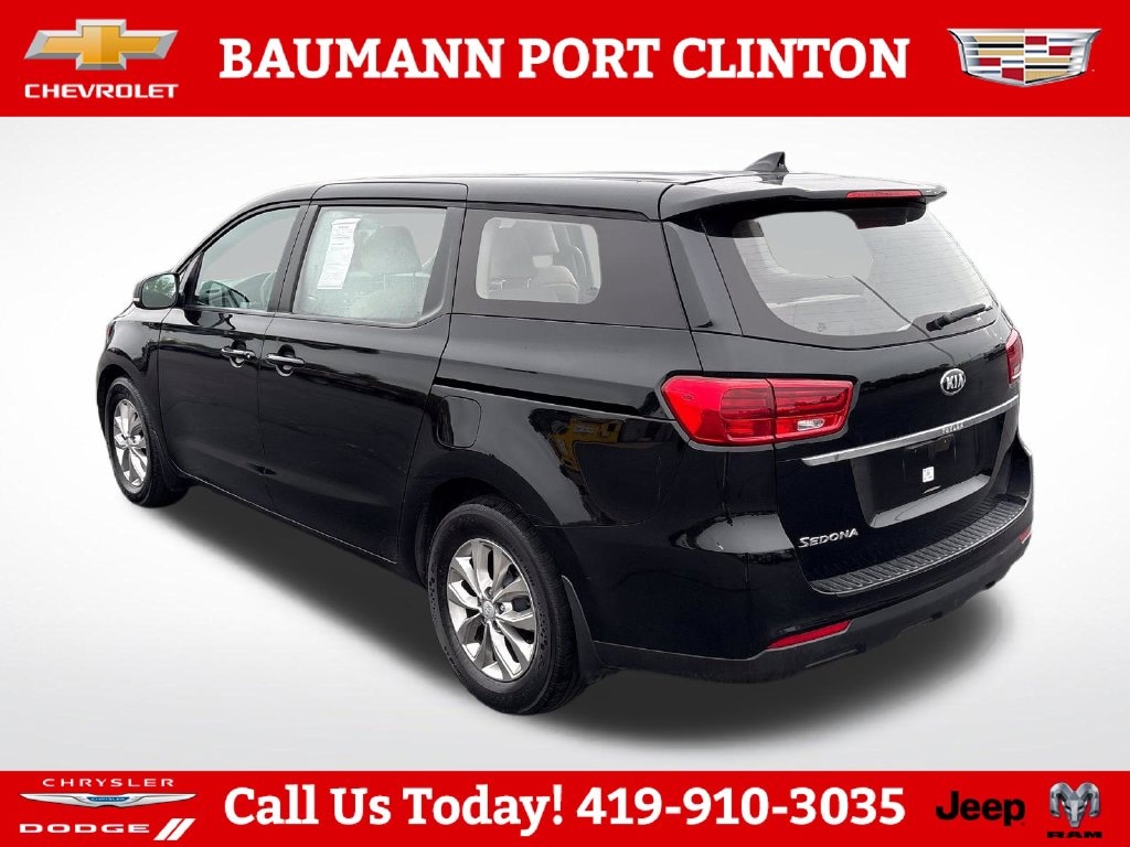 Used 2019 Kia Sedona L Minivan/Van
