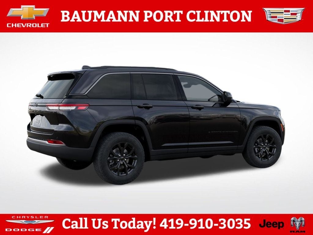 New 2026 Jeep Grand Cherokee LAREDO ALTITUDE 4X4 Sport Utility
