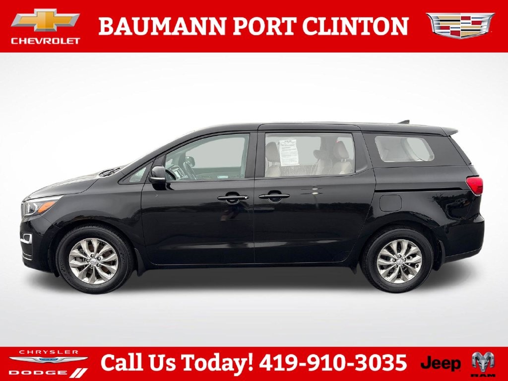 Used 2019 Kia Sedona L Minivan/Van
