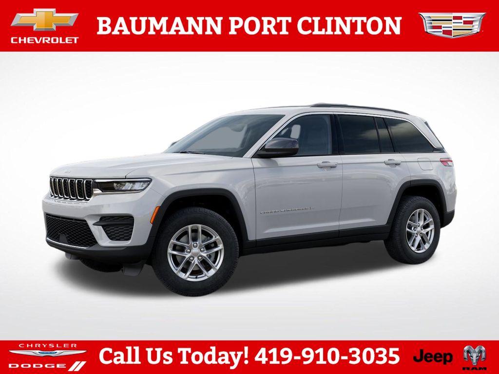 New 2026 Jeep Grand Cherokee LAREDO 4X4 Sport Utility