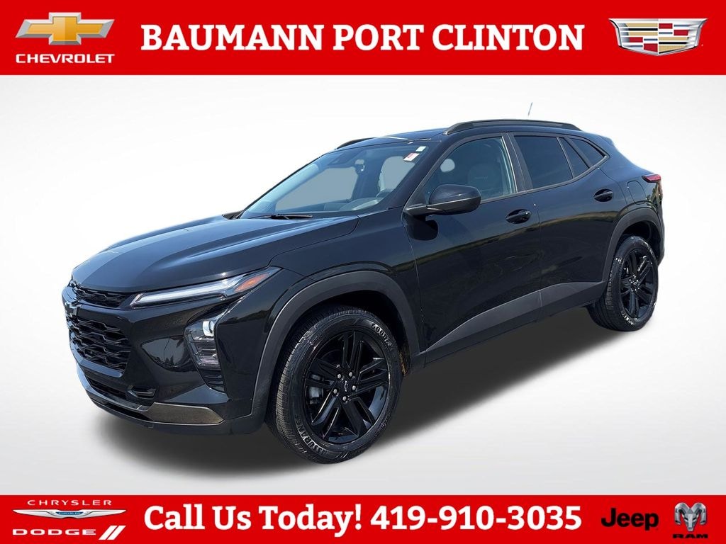 Used 2025 Chevrolet Trax Activ SUV