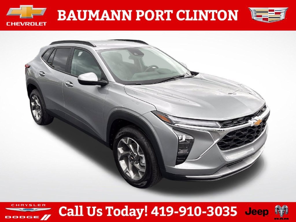 2026 Chevrolet Trax LT - Photo 7