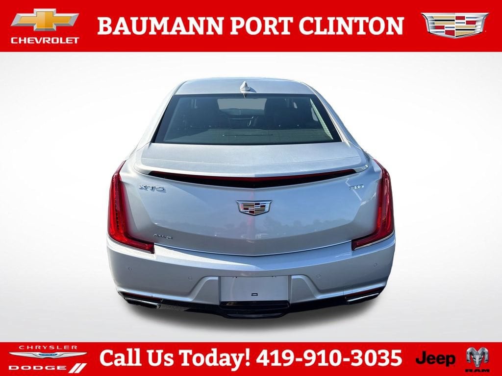 Used 2018 CADILLAC XTS Luxury Car