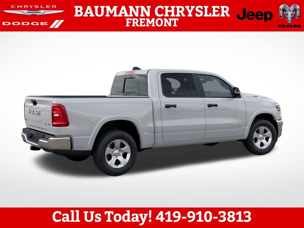 New 2026 Ram 1500 BIG HORN CREW CAB 4X4 5'7 BOX Pickup