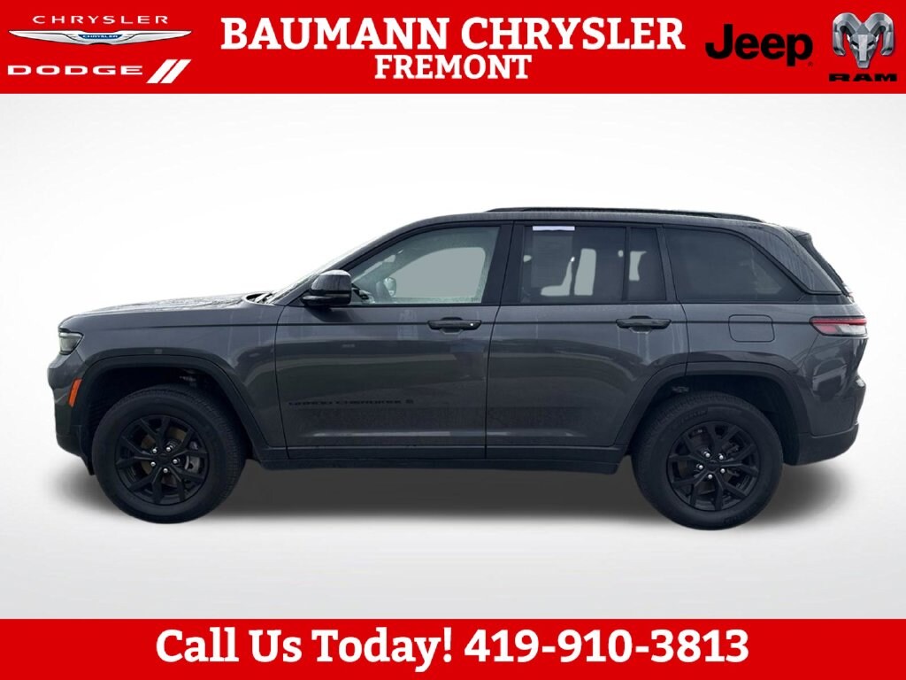 Used 2024 Jeep Grand Cherokee Altitude X SUV