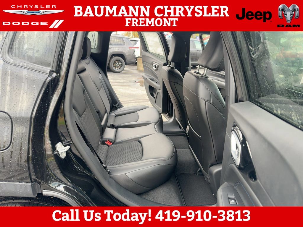 2026 Jeep Compass Latitude Altitude - Photo 14