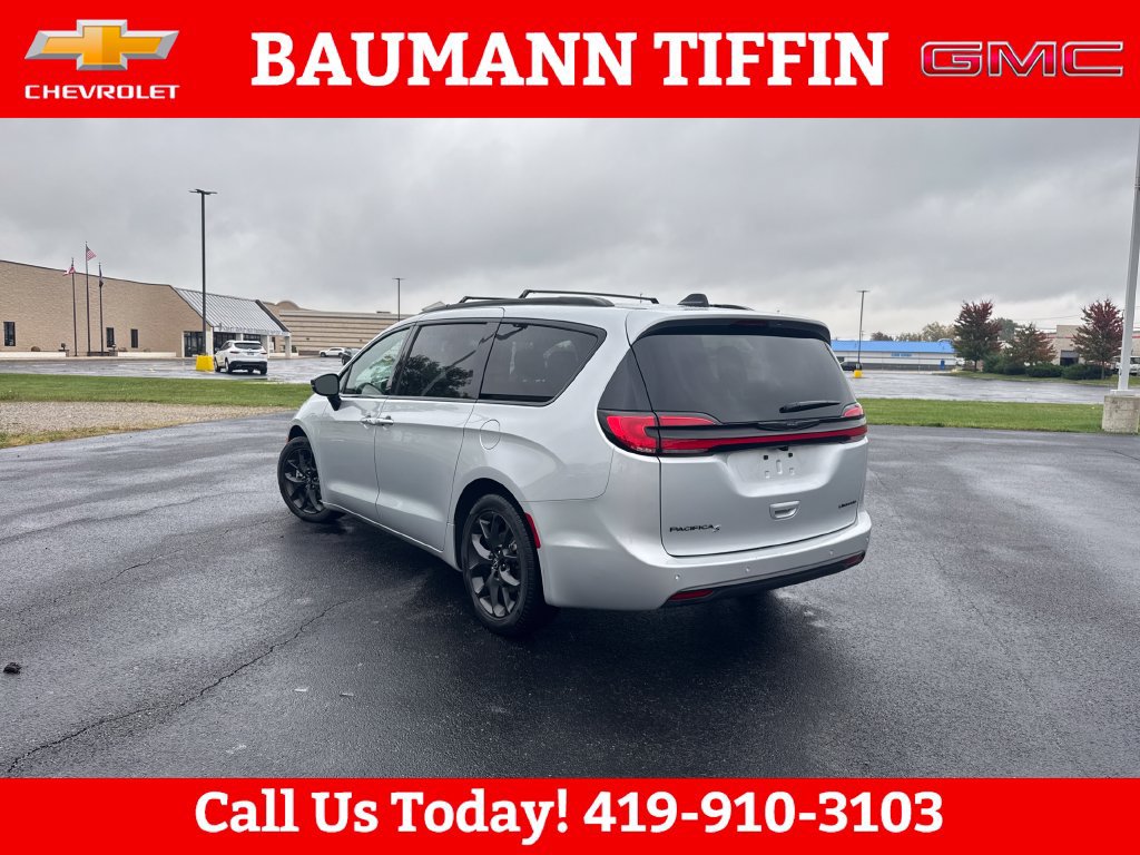 Used 2026 Chrysler Pacifica Limited