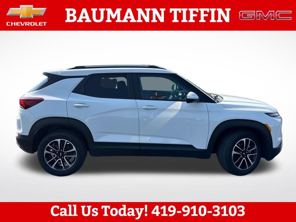 Used 2025 Chevrolet Trailblazer LT SUV