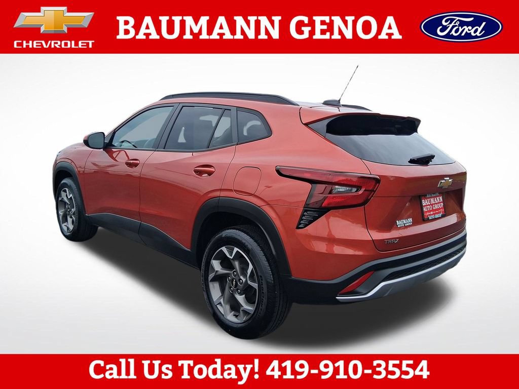 Used 2024 Chevrolet Trax LT SUV