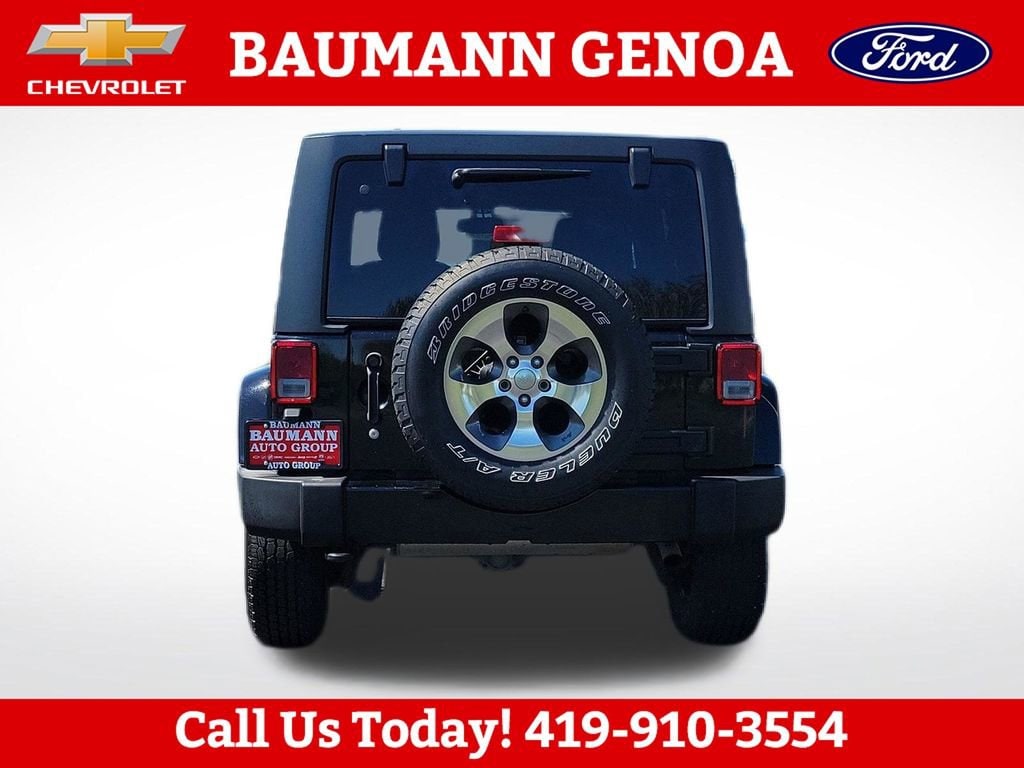 Used 2016 Jeep Wrangler Unlimited Sahara