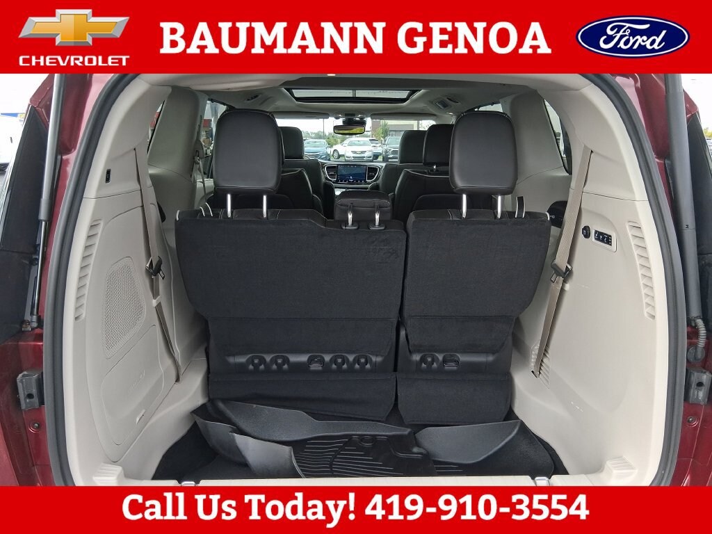 Used 2021 Chrysler Pacifica Limited