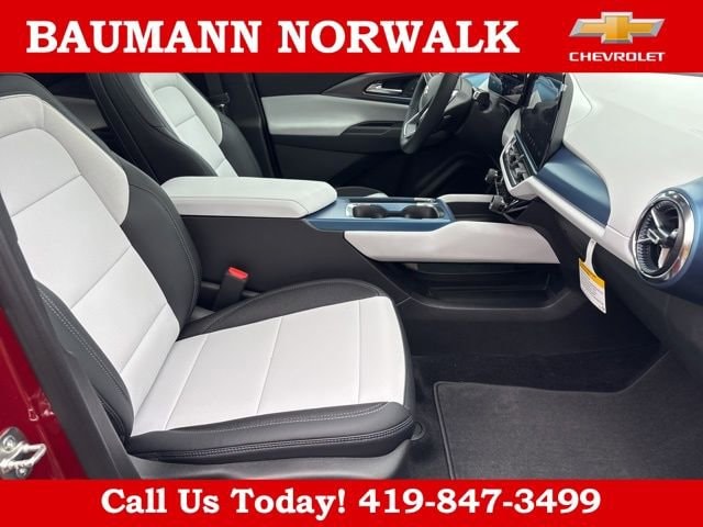 2026 Chevrolet Equinox EV 2LT - Photo 32