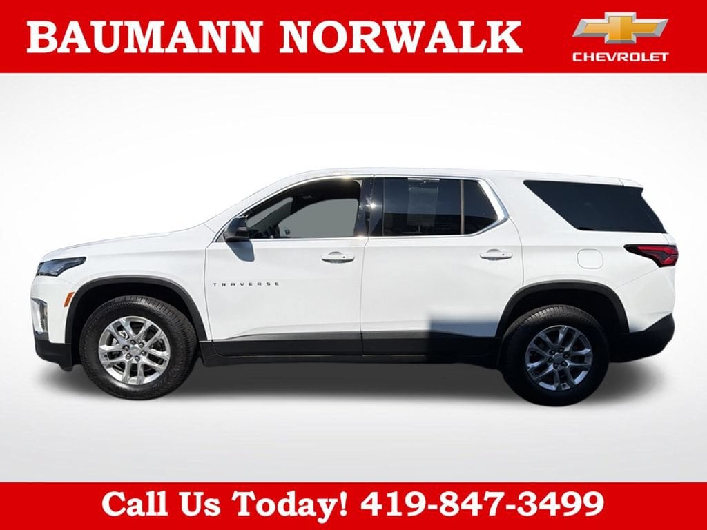 Used 2022 Chevrolet Traverse LS SUV