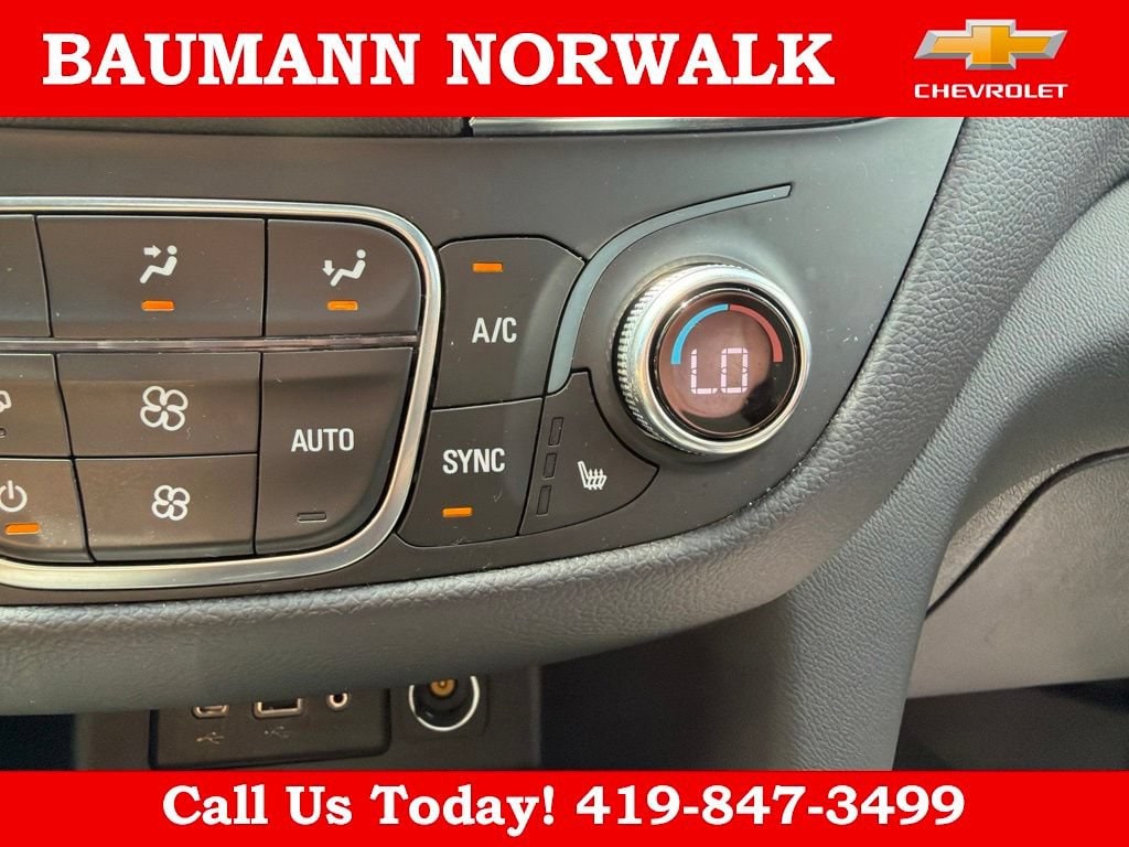 2024 Chevrolet Equinox LT - Photo 40
