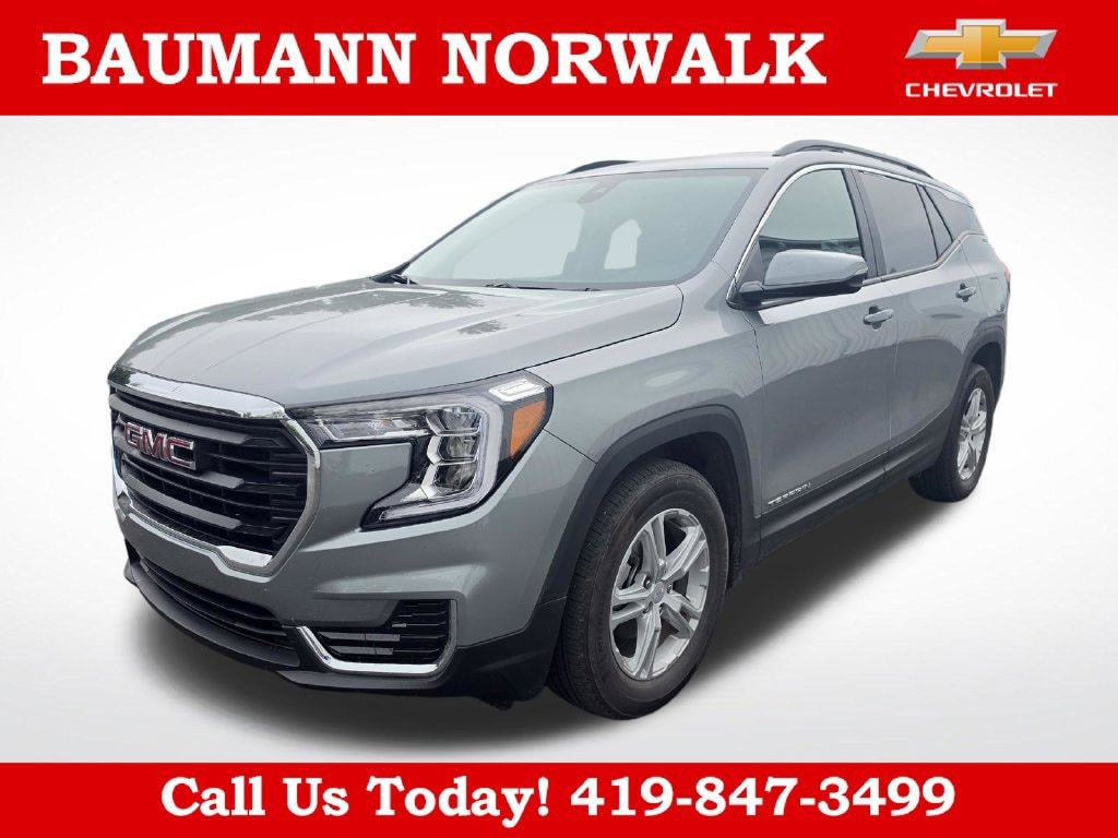 Used 2024 GMC Terrain SLE SUV