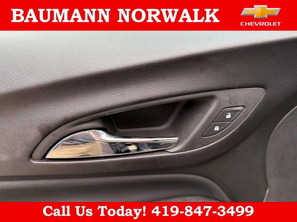 2024 Chevrolet Equinox LT - Photo 17