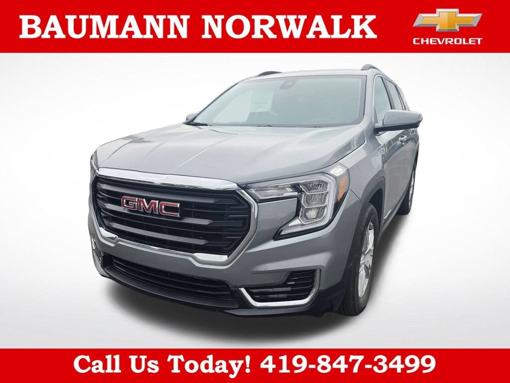Used 2024 GMC Terrain SLE SUV