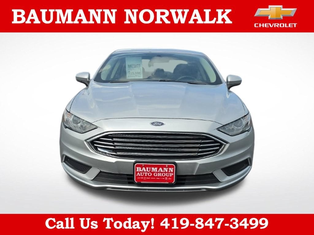 Used 2017 Ford Fusion SE