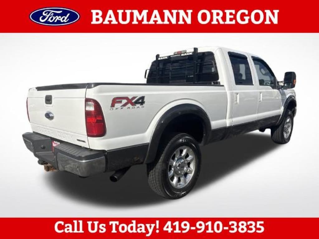 Used 2016 Ford F-250 Lariat Crew Cab Truck