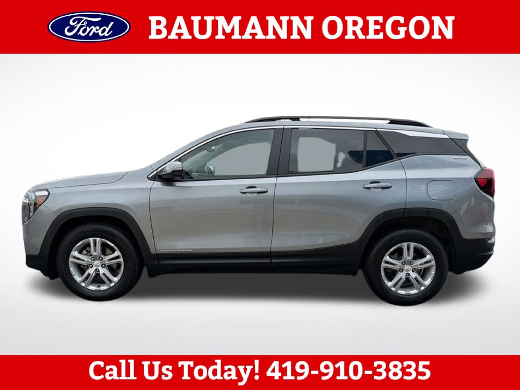 Used 2024 GMC Terrain SLE SUV
