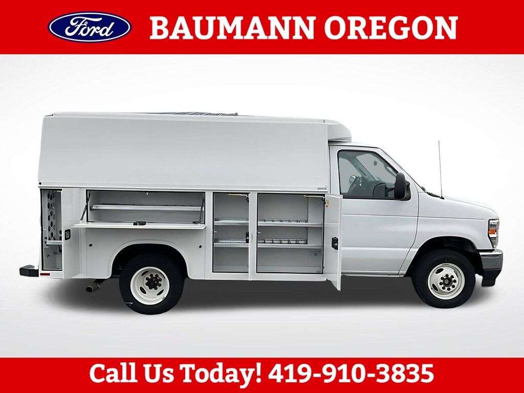 New 2025 Ford E-350SD Base Cab/Chassis