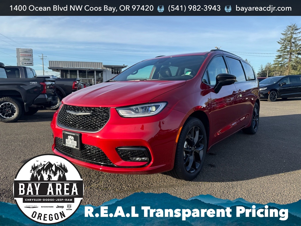 2026 Chrysler Pacifica Select