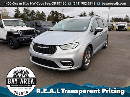 2023 Chrysler Pacifica Limited Wagon