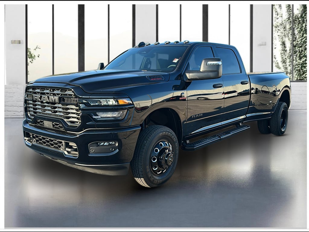 New 2027 Ram 3500 BIG HORN CREW CAB 4X4 8' BOX Pickup
