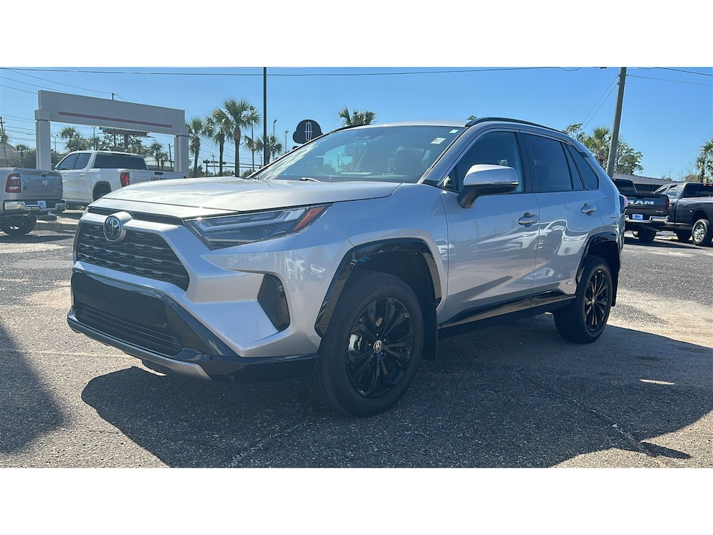 Used 2025 Toyota RAV4 Hybrid Hybrid SE Sport Utility