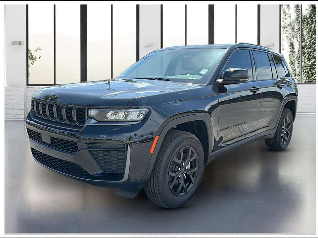 New 2026 Jeep Grand Cherokee LAREDO ALTITUDE 4X2 Sport Utility