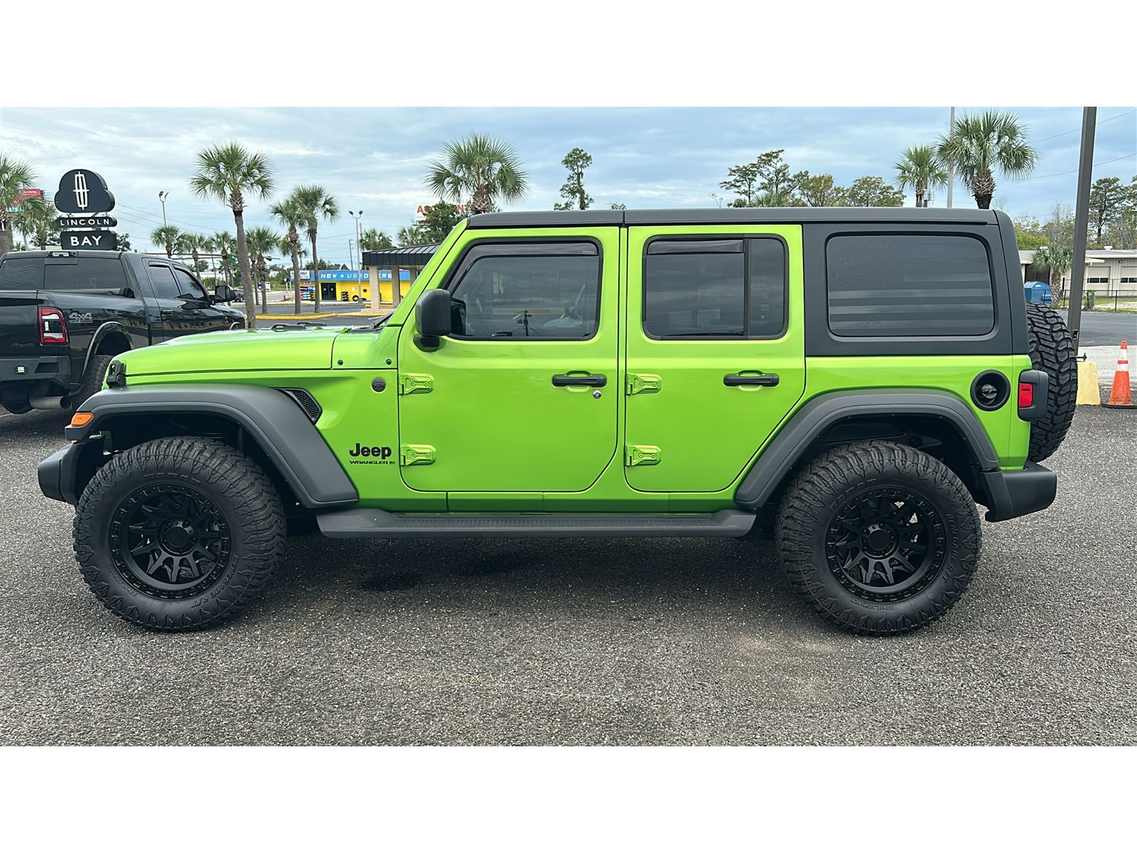 Used 2025 Jeep Wrangler Sport Sport Utility