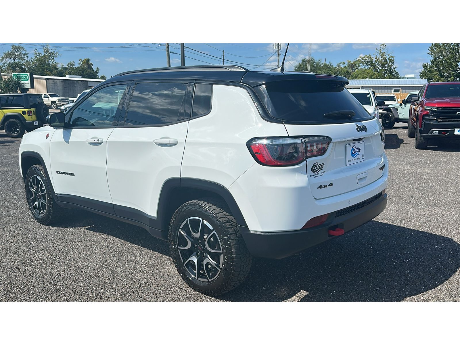 Used 2025 Jeep Compass Trailhawk Sport Utility