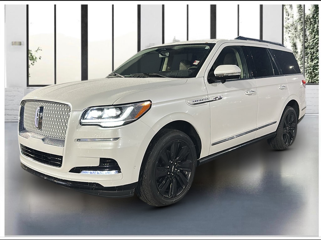 2022 Lincoln Navigator