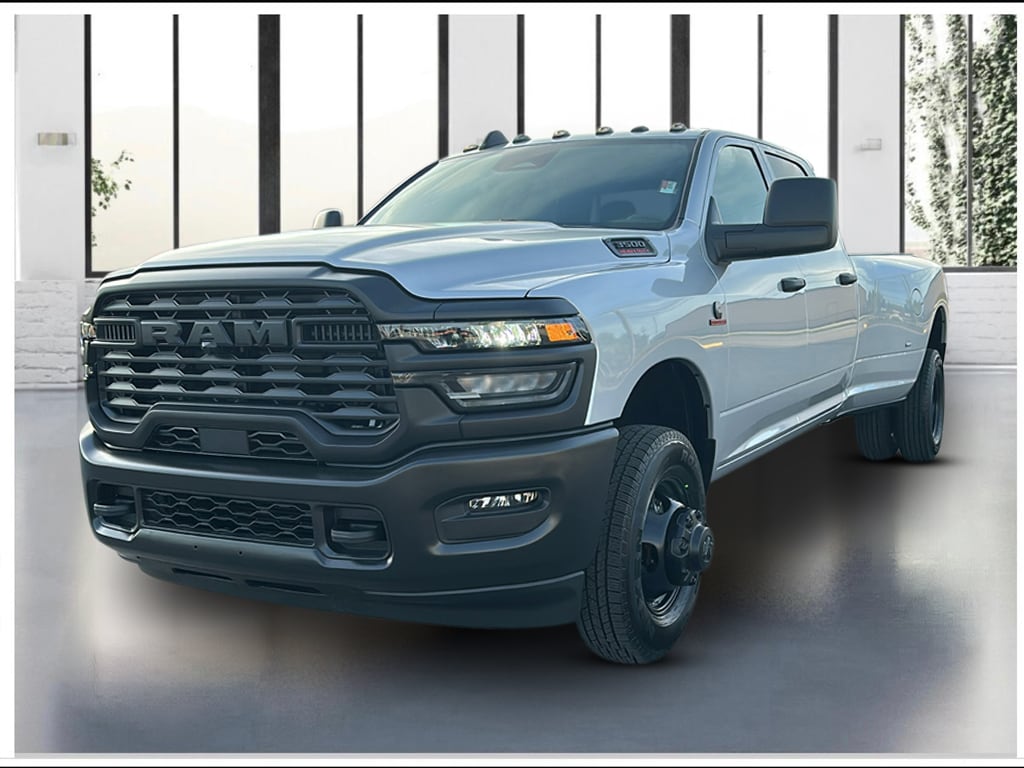 New 2026 Ram 3500 TRADESMAN CREW CAB 4X4 8' BOX Pickup