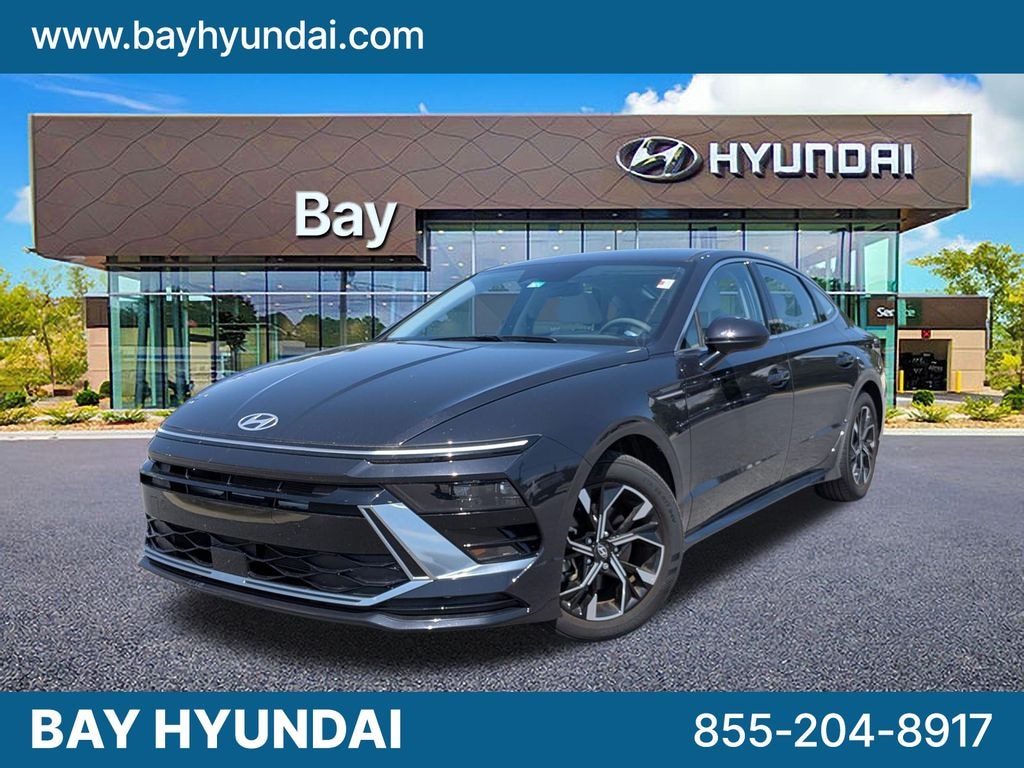 Used 2025 Hyundai Sonata SEL Sedan