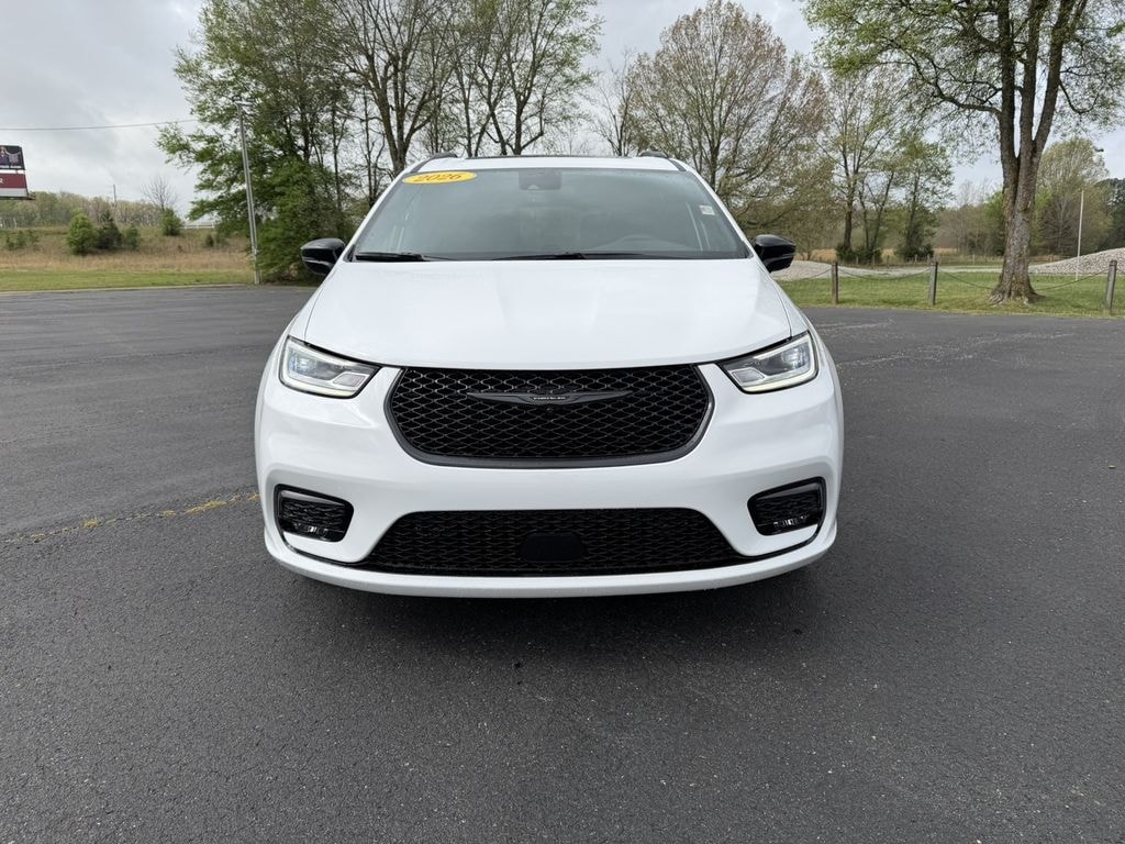 New 2026 Chrysler Pacifica Select Passenger Van