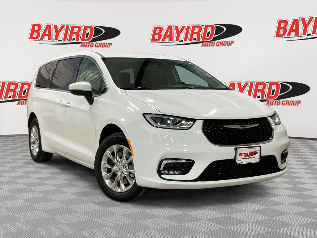2023 Chrysler Pacifica