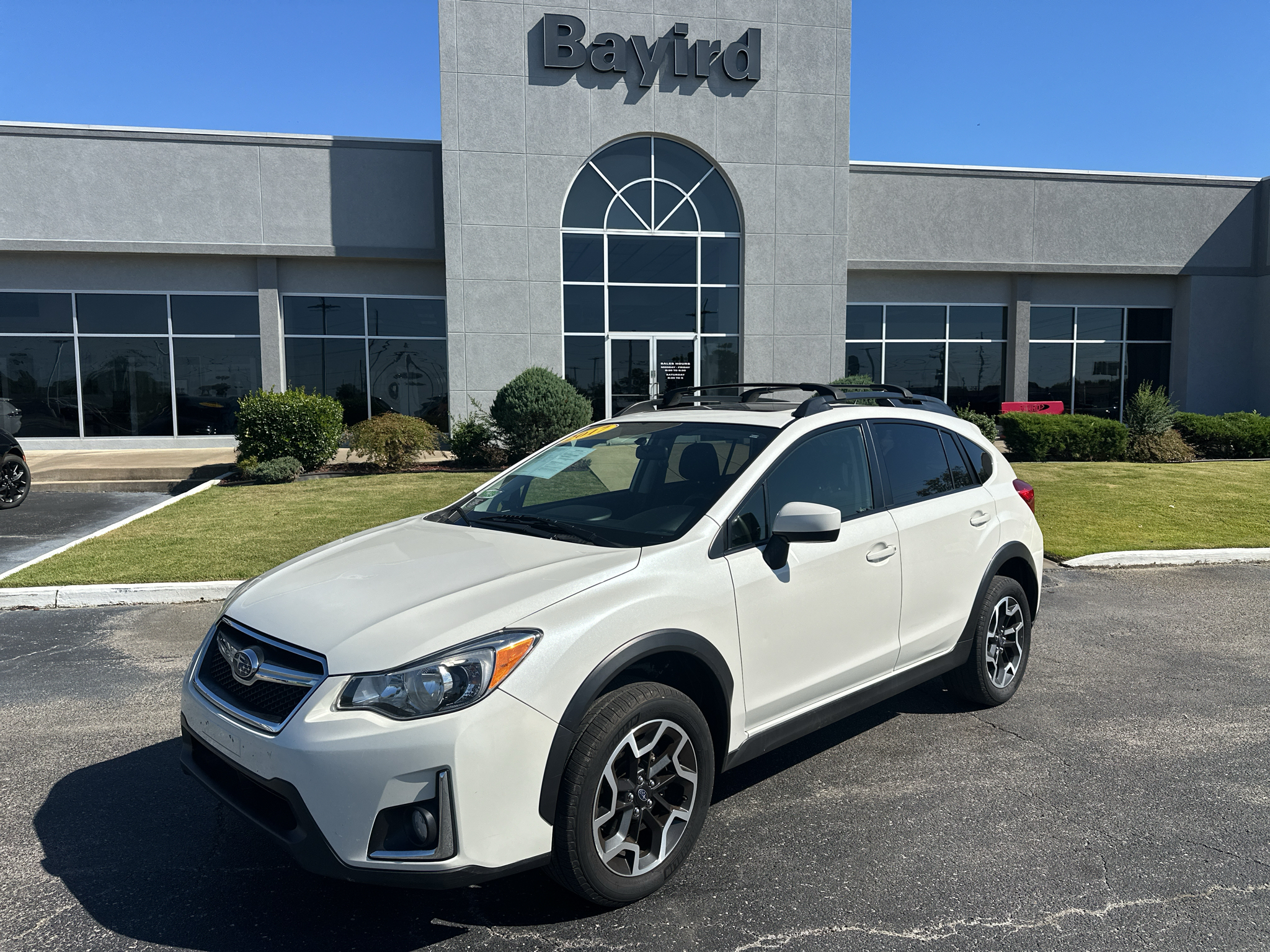Used 2017 Subaru Crosstrek 2.0i Premium with Moonroof SUV