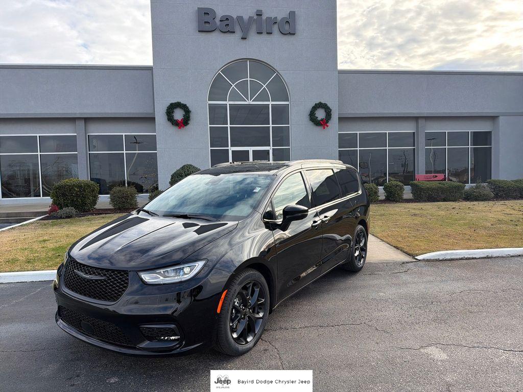 2026 Chrysler Pacifica