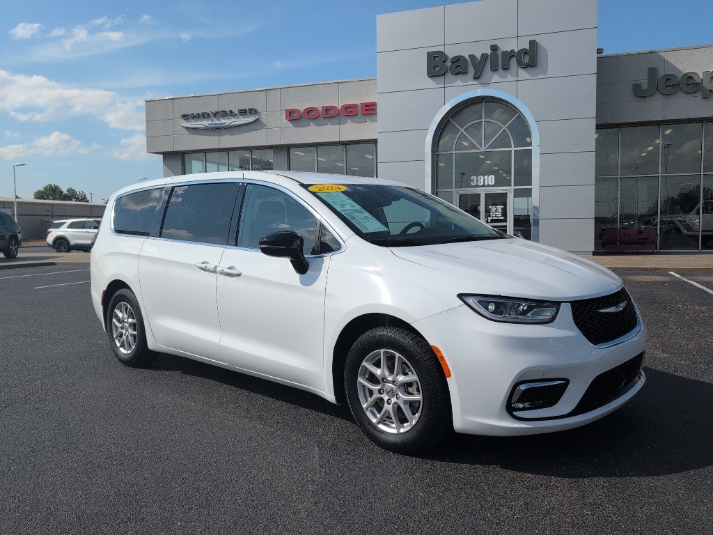 2024 Chrysler Pacifica